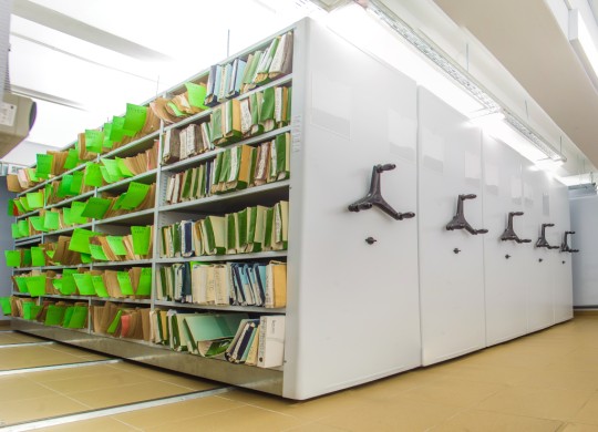 Разноуровневые передвижные стеллажи серии Т