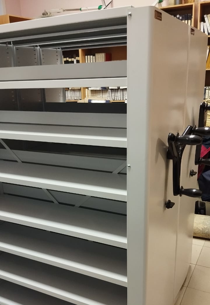 Архивные шкафы на рельсах для загс